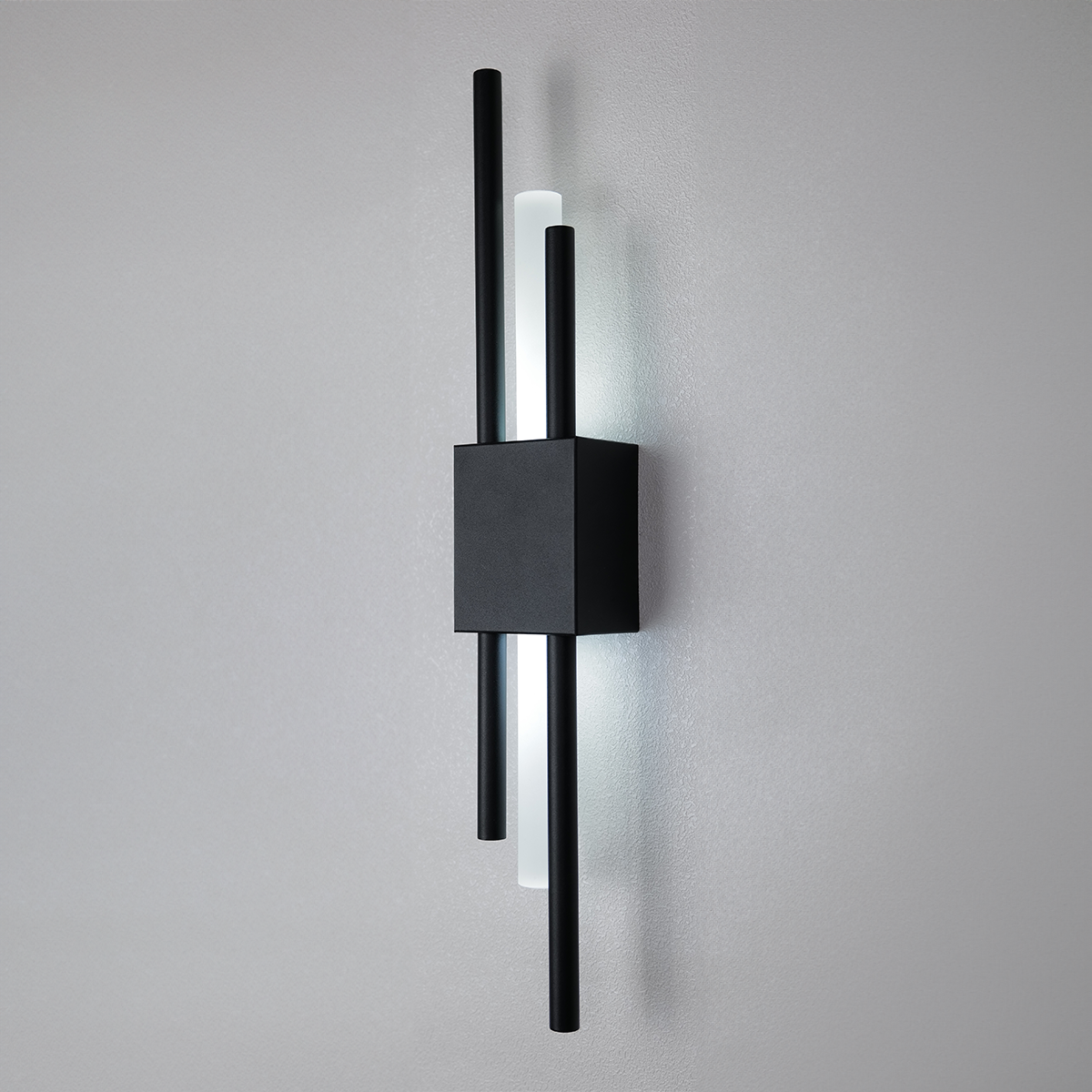 Glitch Wall Light • Black • Rechargeable Battery • 2 Pack